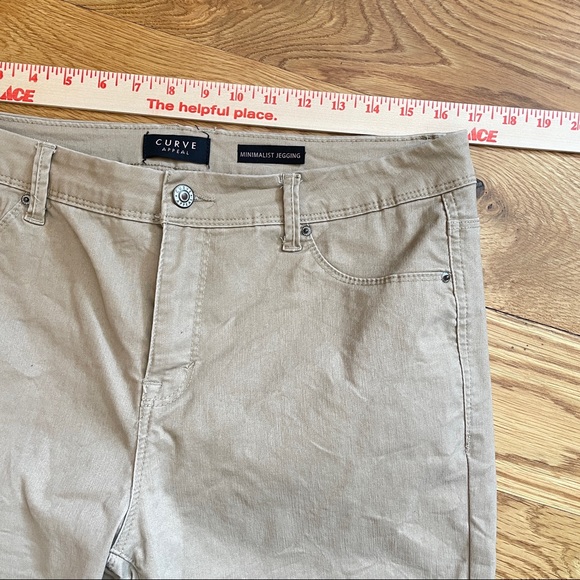 ❤️ SOLD ❤️ CURVE APPEAL MINIMALIST JEGGING IN TAN BEIGE 12 - Picture 5 of 9
